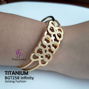 Gelang Titanium Infinity Mix Gold-Silver-Rose Gold Elegan Fashionable Perhiasan Fashion Premium Awet Anti Luntur bgt261