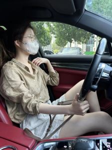 เสื้อเชิ้ตผู้หญิง Yvonne Casual ผ้าลินินกันแดด ทรงหลวม ดีไซน์กระชับสัดส่วน แฟชั่นฤดูร้อน เสื้อผ้าทำงาน ผ้าฝ้ายผสม