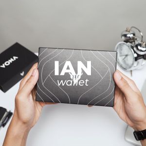 VONA Ian Wallet - Dompet Pria Lipat 3 Ruang Extra Slot Kartu SD Card