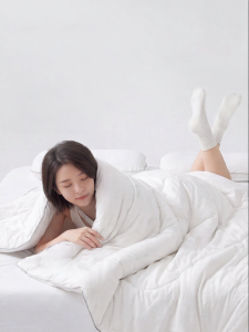 Anmino | Hypoallergenic All-Seasons Cotton Blanket