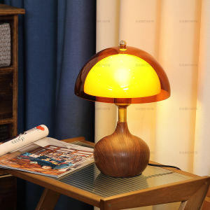 โคมไฟตั้งสไตล์ย้อนยุคฝรั่งเศส โคมไฟตกแต่งชาร์จไฟ โคมไฟหัวเตียงสไตล์ญี่ปุ่น Wabi Sabi สำหรับห้องนอนหลัก โคมไฟบรรยากาศ 2025 โคมไฟ LED ไฟฟ้า