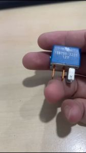 Relay Biru Toyota Avanza Kaki 4 12V 156700-3200 - 2130