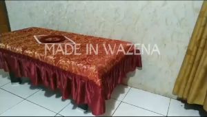 Taplak Alas Meja Tamu Motif Chenille Warna Merah