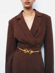 ชุดเดรสกระโปรงชุดสูทหรูหราเบาๆสไตล์วินเทจวินเทจวินเทจวินเทจวินเทจทรงเรขาคณิตเรียบง่ายแต่งเข็มขัดคาดเอวสายหนัง