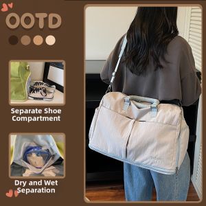 Large Capacity Lightweight Travel Bag