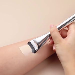 BeautyTools Kuas Flat Foundation Brush Make Up Flat Concealer Ultra Tipis Brush Cream Blending