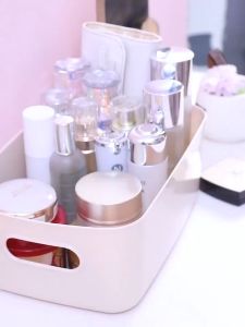 กล่องใส่ของ กล่องพลาสติก ตะกร้าเก็บของ กล่องเก็บของ กล่องพลาสติกเก็บของ กล่องเก็บของอเนกประสงค์ กล่องจัดเก็บสิ่งของขนาดเล็ก