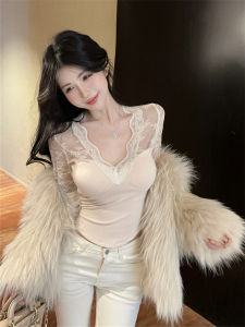 Elegant Pure Desire Lace Trim V-neck Splice Long Sleeve Base Shirt Unique Versatile Top with Chest Pad Korean Style Commute