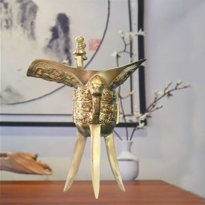 Retro Bronze Wine Jug Triangular Cup Decorative Ornaments Chinese Style Drinking Cup Ancient Cup Vintage Photography Props