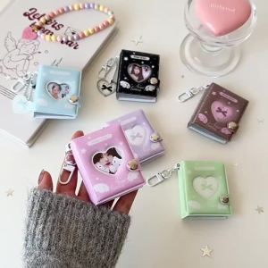 Mini Photo Album Heart-shaped Cute Kpop Idols Card Holder With Hanging Hole Keychain Design For Student Collectible Storage Book