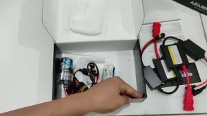 FAST DELIVERY SHL Lampu Depan Mobil Super Terang LED Headlamp HID H7 Ballast 12V Cool White 2PCS