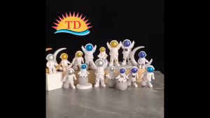 MÔ HÌNH PHI HÀNH GIA đồ trang trí mô hình PHI HÀNH GIA có thể để trong nước trang trí hồ cá