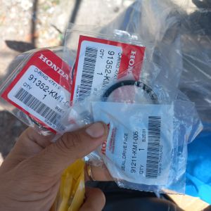 cặp buly nồi sau SH350i Honda chính hãng (có nhận thay thế)