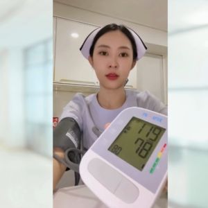 Prosper เครื่องวัดความดันโลหิต Blood Pressure Monitor รุ่น PB-102 (รับประกัน 5ปี)