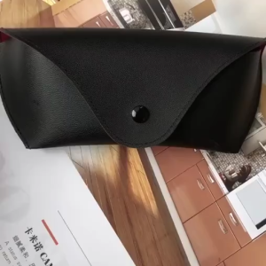Eyeglasses Sunglasses Case for Women & Men Faux Leather Vintage sunnies Storage holder eyeglass case durable