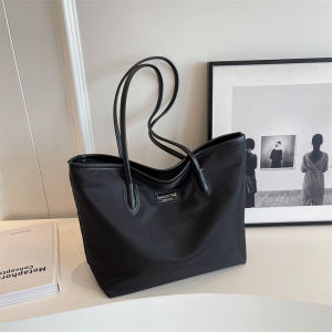 Large Capacity Womens Shoulder Bag 2025 New Simple Versatile Tote Bag for Commuting University Students Class Popular Trending Bag