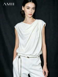 AMII | Summer Asymmetrical Gathering Boxy Neck Shirt