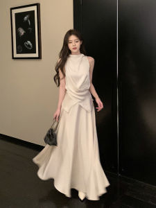 Design Elegant Satin Slimming Two-Piece Set Skirt