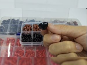 ตาตุ๊กตา ดวงตาพลาสติก ทรงกลม สีดํา สําหรับทําตุ๊กตาหมีเท็ดดี้ 6-12 มม. 100 ชิ้น