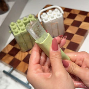TAOXIAOHE | Food Grade Silicone Ice Cube Mold