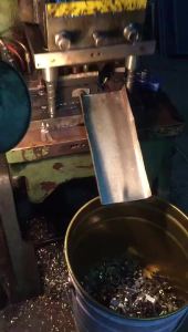 Manufacturer custom solid head springs V shape position clip # 04