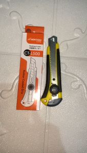 Pisau Cutter Besar L500 Montana 1 Pcs: Tajam & Pegangan Karet Nyaman