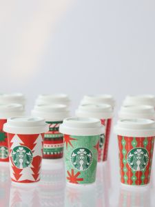 Cốc Cà Phê Starbucks Miniature Micro Alloy Christmas Toy House Model 6-12 Điểm Cốc Cà Phê Mô Hình Nhà Hàng Dành Cho Người Lớn