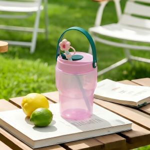 Tupperware | Bình Nước Dung Lượng Cao Có Ống Hút 550ml