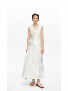 Acetate Blend French V-Neck Ruffled Sleeveless Blouse