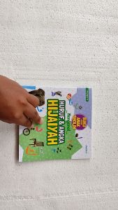 Buku Untuk Anak Sholih Mengenal Huruf & Angka Hijaiyah (Khadijah N)