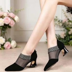 Giày Cao Gót Mũi Nhọn Lưới Mùa Xuân Hè Dành Cho Nữ Đính Đá Ren Thoáng Khí Giày Công Sở Cho Chân Bè Giày Cao Gót Vuông
