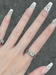 Summer Suitable Wearable Nails Ice Transparent Bright Pure Desire Butterfly Love Heart Shaped Glowing White Beautiful Nail Art