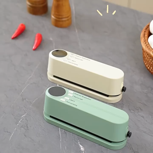 Automatic vacuum sealer food plastic packaging vacuum preservation machine portable vacuum packaging machine multifunctional household
