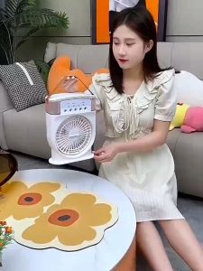 (ซื้อ 2 แถม 2)พัดลมไอน้ำเย็น มีแบตเตอรี่ในตัวเก็บไฟได้ 3in1 ความจุ 600 MLใส่น้ำแข็งได้ ทำความเย็น USB มีไฟ LED มัลติฟังก์ชั่น 7สี พัดลมไอเย็น พัดลมไอน้ำ