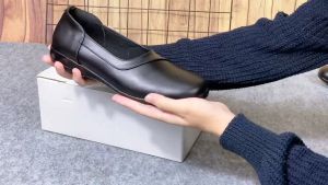 LIKA Seira - Sepatu Pantofel Wanita Kulit Slip On Hitam Formal Kerja Hak 3Cm Big Size 36 - 43
