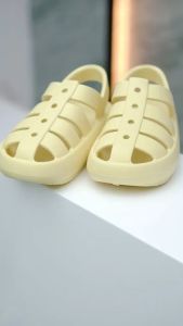 UTUNE Roman Sandals for Women Men Couple Outdoor Beach Shoes Summer EVA Rubber Thick Cushion Breathable Non-slip Platform Sandal