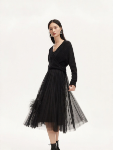 Vero Moda | Two-piece Dress Set with Spaghetti Strap and Glitter Knitwear for Autumn