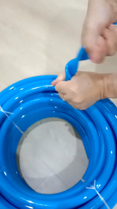 สายยางน้ำ1/2 4 หุน 30เมตร สีฟ้ามันนาคา(เราเป็นผู้ผลิตโดยตรง)