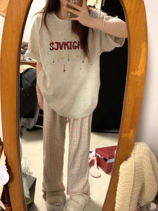 Emperor Rhyme เสื้อยืดแขนสั้นผ้าฝ้ายบริสุทธิ์สําหรับผู้หญิงสไตล์ลําลองหลวมพอดีเสื้อคอกลมฤดูร้อนพร้อมพิมพ์ตัวอักษร