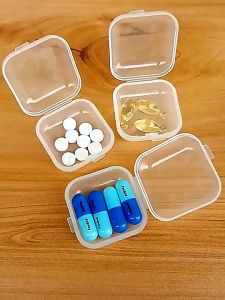 30/60Pcs Transparent Plastic Jewelry Storage Box Mini Clear Jewelry Box with Lids Craft Bead Organizer Travel Earring Storage Containers for Rings Earbuds Diamond Art Square Earplugs Jewelry Packaging Box