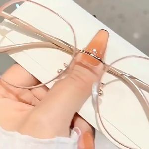 Fashion Women Clear Eyeglasses Polygonal Metal Frame Replaceable Lens Girls Eyewear Fashion Lightweight Anti Blue Light Glasses