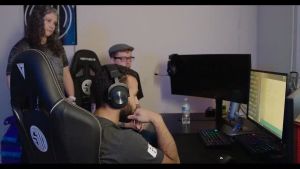 Tai nghe gaming có dây Logitech G Pro X SE Mic tháo rời âm vòm 7.1đệm Memory Foam màn loa 50 mm