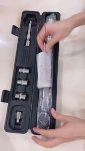 1/2" Drive Click Adjustable Type Torque Wrench Hand Tool 28-210 N.m Ratchet With Sleeve Set