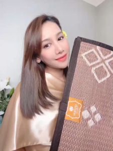 แผ่นรองนั่งอเนกประสงค์ บุญทิวา เสื่อ เสื่อวัด