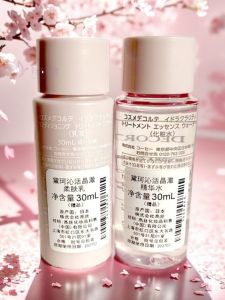 Kem Dưỡng Ẩm Dạng Lỏng Cosme Decorte 30ml Dưỡng Ẩm Chống Lão Hóa Làm Mịn Lỗ Chân Lông Sản Phẩm Dùng Thử Du Lịch