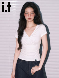 FINGERCROXX | White V-Neck Twisted Slim-fit Short Tee