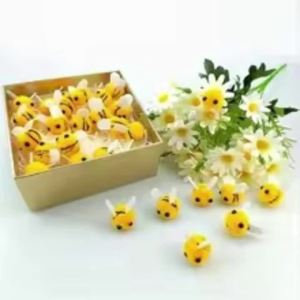20 Chiếc Mini Bee Pom Pom Trang Trí Polyester Thủ Công Tiếp Liệu Cho Dự Tiệc Cắm Hoa Dự Án Tự Làm Thiết Kế Dễ Thương