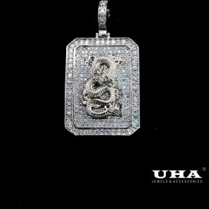 M1305 Mặt dây chuyền nam thiết kế kiểu rồng đính đá sáng lấp lánh UHA