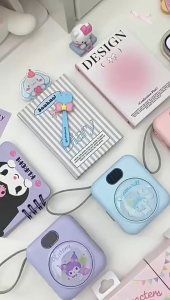 SG  2025 NEW  3C Certified Cute Mini Sanrio Power Bank 10000mAh Built-in cable + digital display. Charging is extremely convenient.