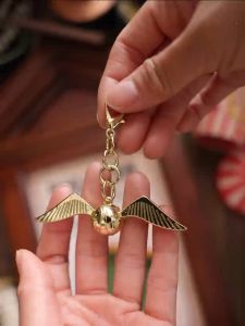 Golden Snitch Keychain Bag Pendant Zipper Buckle Pendant for Harry Potter Hogwarts Gift givers